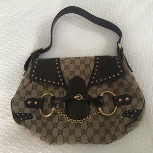 Gucci GG leather horse bit chain shoulder bag.